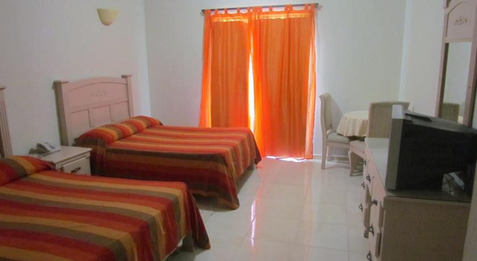 Hotel Dominicana Plus Bavaro ภายนอก รูปภาพ