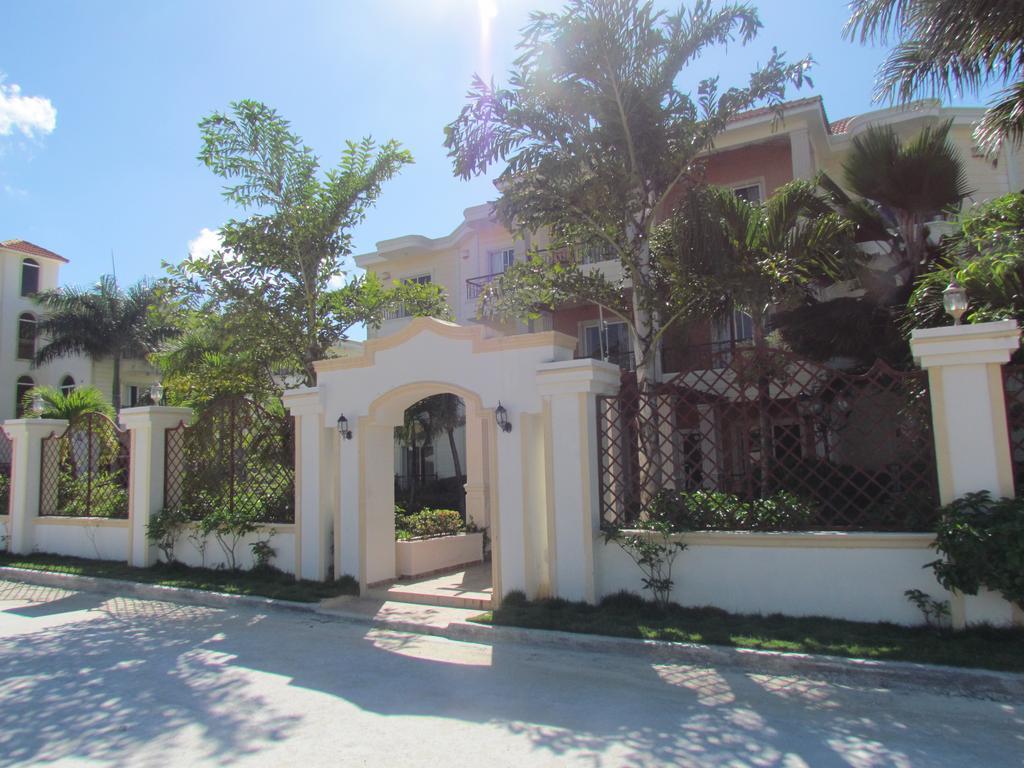 Hotel Dominicana Plus Bavaro ภายนอก รูปภาพ