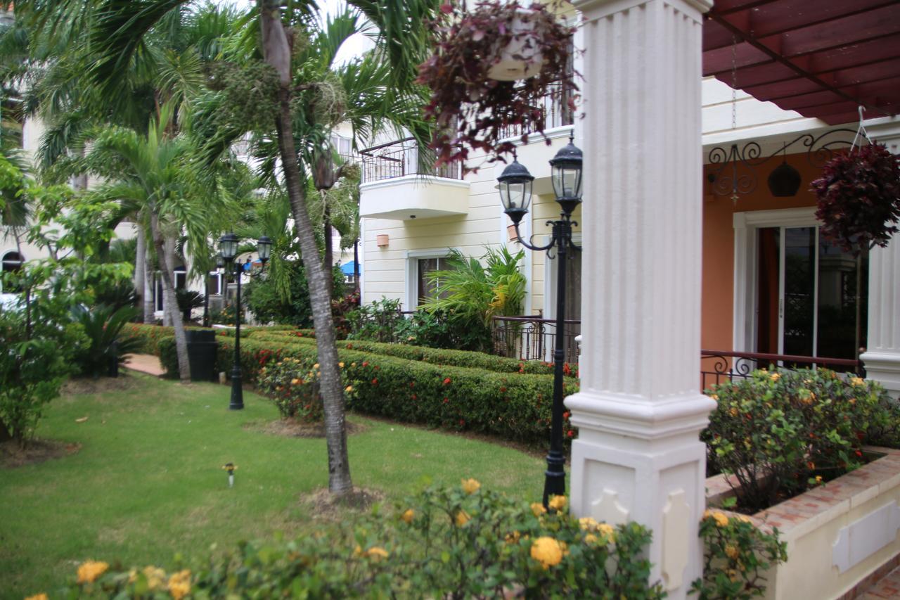 Hotel Dominicana Plus Bavaro ภายนอก รูปภาพ