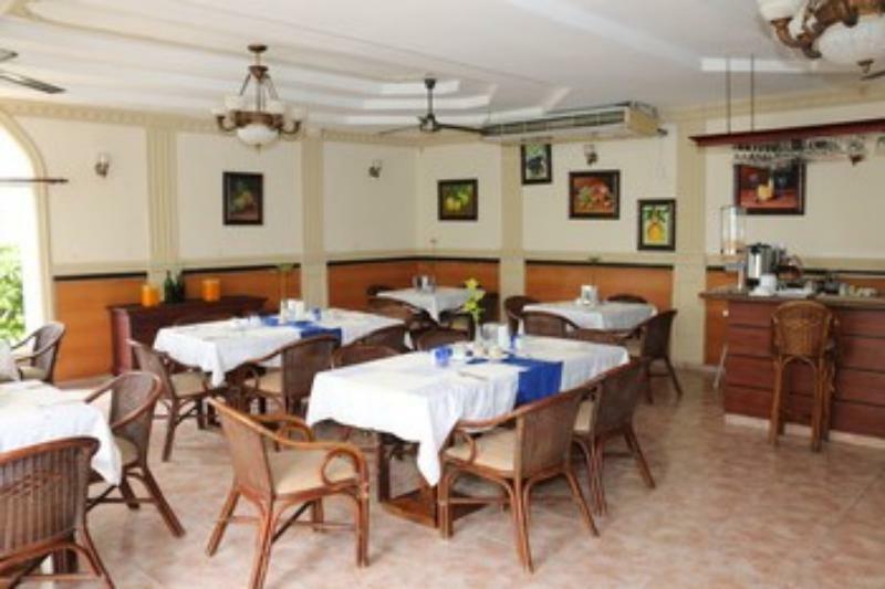 Hotel Dominicana Plus Bavaro ภายนอก รูปภาพ
